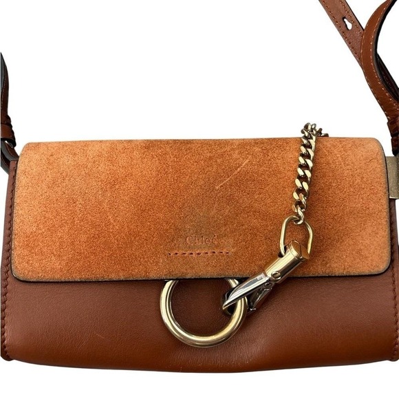 Chloe Faye Leather crossbody bag - Picture 3 of 11
